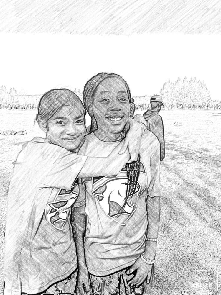 M. et L. étaient très heureuses de participer à la course de cross-country cette semaine. <a href="/CSFrancoSud/">FrancoSud</a>