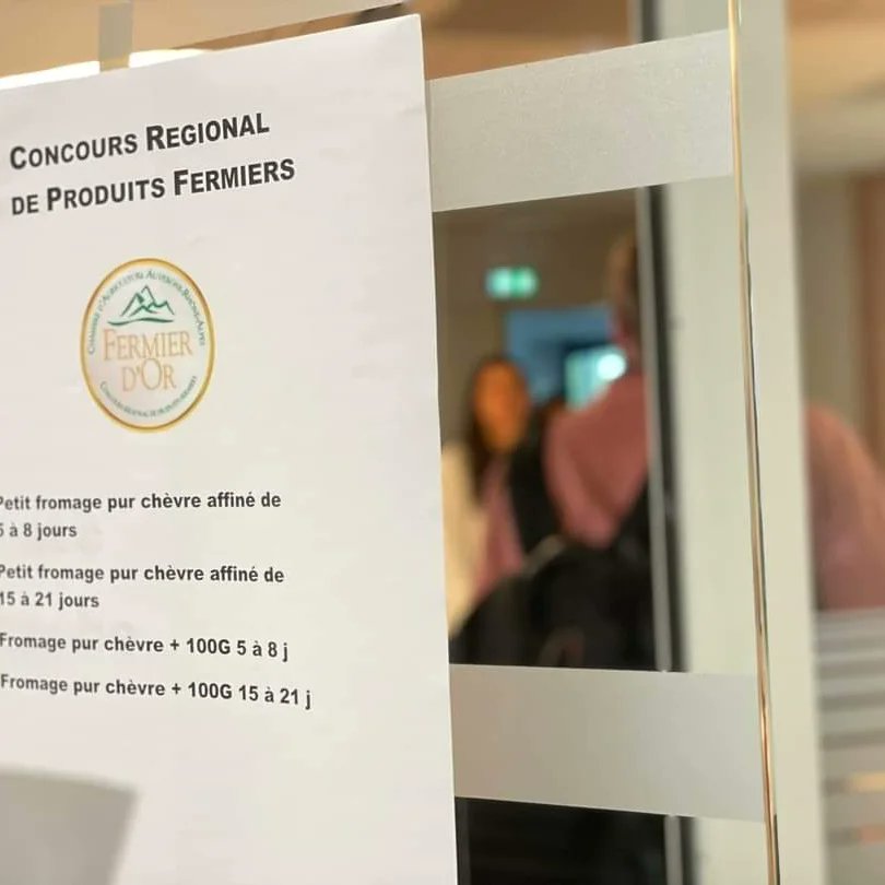 FabreAdeline's tweet photo. Cette semaine se tenait le concours Fermier d'Or.
Bravo aux nombreux producteurs inscrits. 
J'ai pu juger les produits apéritifs salés. De très beaux et délicieux produits... des agriculteurs plein d'imagination pour sublimer leur production
En attendant les résultats🤞 https://t.co/OJeHnHszSa