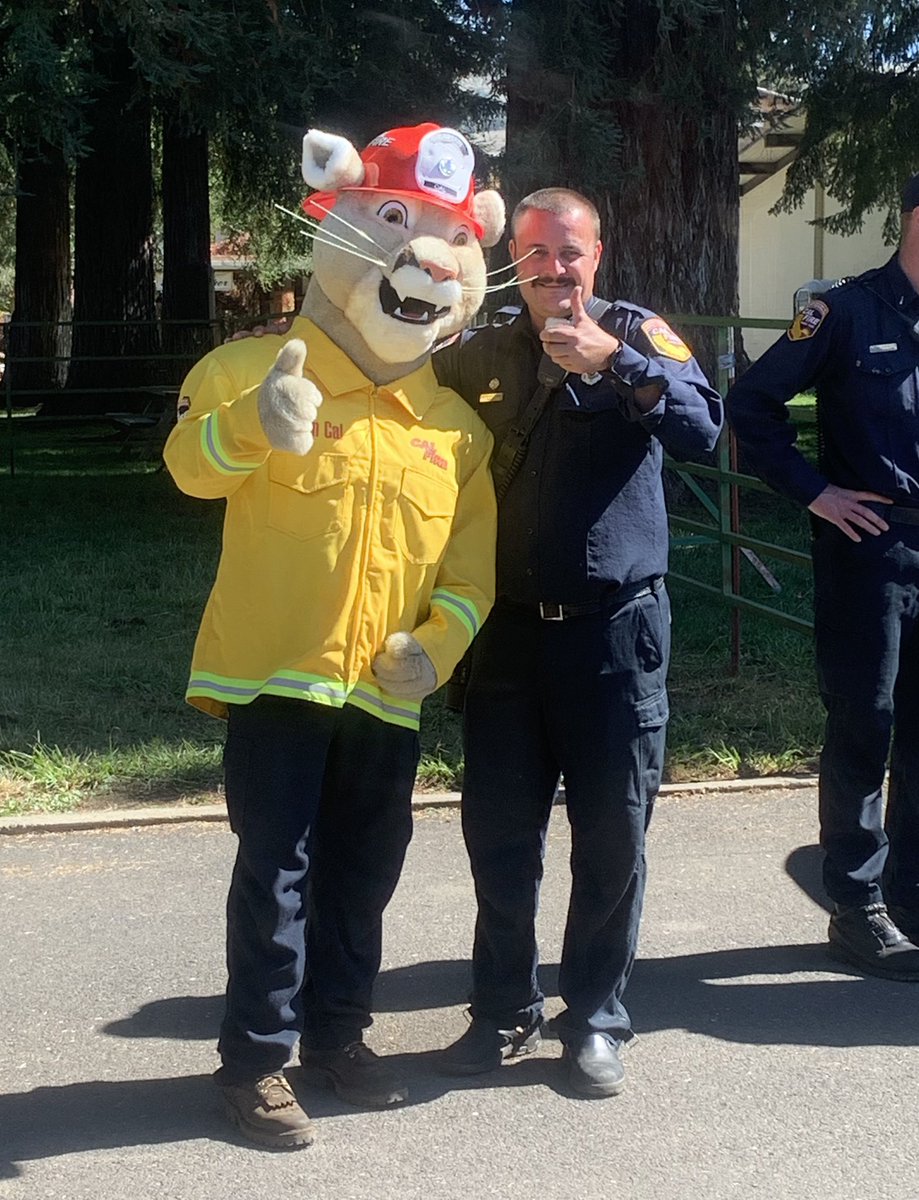 CALFIRE_MEU's tweet photo. #CALFIREMEU is at the Mendocino County Fair and Apple Show! Come on out and enjoy all the Fair has to offer! #CaptainCal https://t.co/JeEHqfaQXk