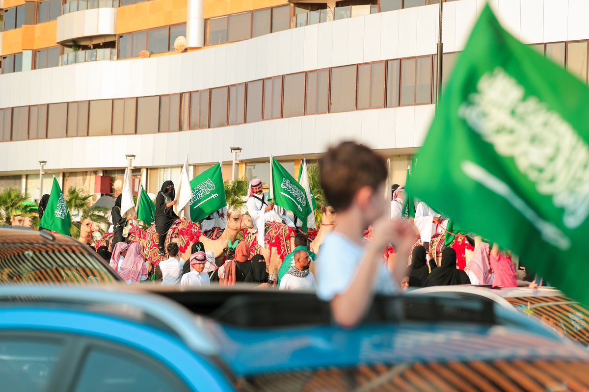 CamelClub's tweet photo. لقطات منوعة لـ #قافلة_اليوم_الوطني 🐪💚! 

#نادي_الإبل | #هي_لنا_دار92 
#اليوم_الوطني_السعودي_92 https://t.co/8SNZ32Dopm