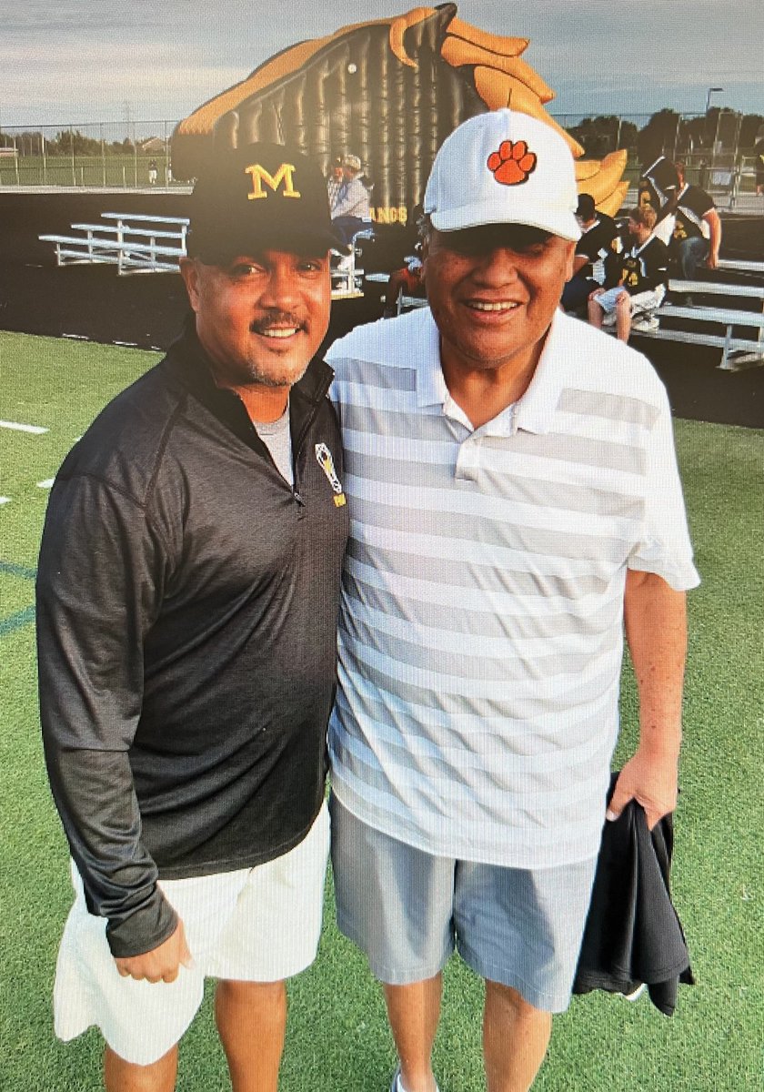 Principal Echols tweet media