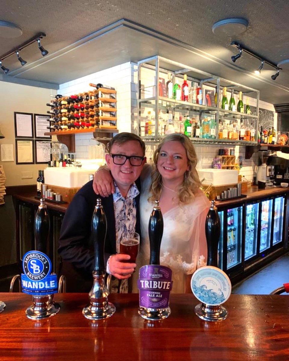 TheBoatersInn's tweet photo. You may have noticed that we were closed last Monday, well congratulations Mr and Mrs Taggart!💍 May you enjoy many more years together!

You and your guests were a joy to have and take care of. Any enquiries for large bookings, please email us at enquiries@boaterskingston.com https://t.co/MkgXnI3lLq