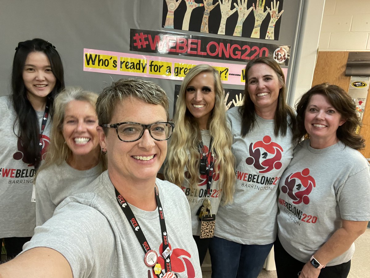 #WeBelong220 in 5th grade! <a href="/BarbaraRose220/">Barbara Rose Elementary School</a> @MrsMakro <a href="/AtteberrysClass/">Melissa Atteberry</a> <a href="/misszgoba/">Drea Zgoba’s Class</a>