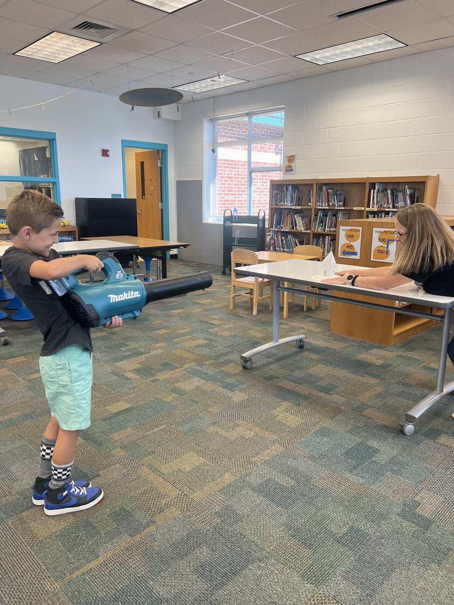 Prepping for our hurricane proof house scientific and engineering lesson for 4th graders next week! We might be a little more excited than the kids! Thanks for collaborating with us @BFergusonVB!! #vbits #vblms #vbett @vbschools @icetchr @FlinnNancye @CongerCasey