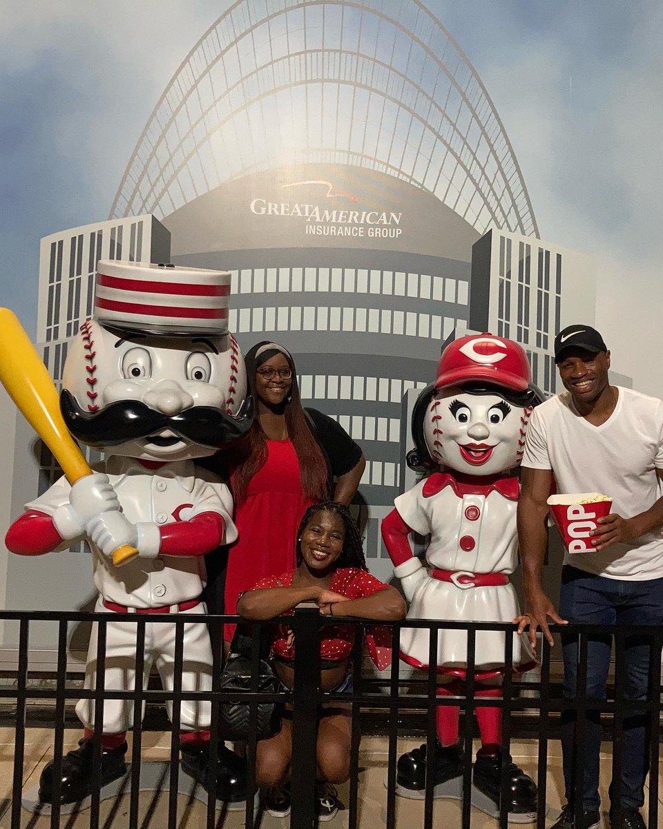 CincyPedsEndo's tweet photo. ✨Did you know?✨ 

Cincinnati is home to 3 major league sports teams: Cincinnati @Bengals, @Reds, and @fccincinnati! We love checking out the professional teams with our co-workers, friends, and family. They are always a good time! #sportsball #whodey #gosports https://t.co/VpudGPCqN6