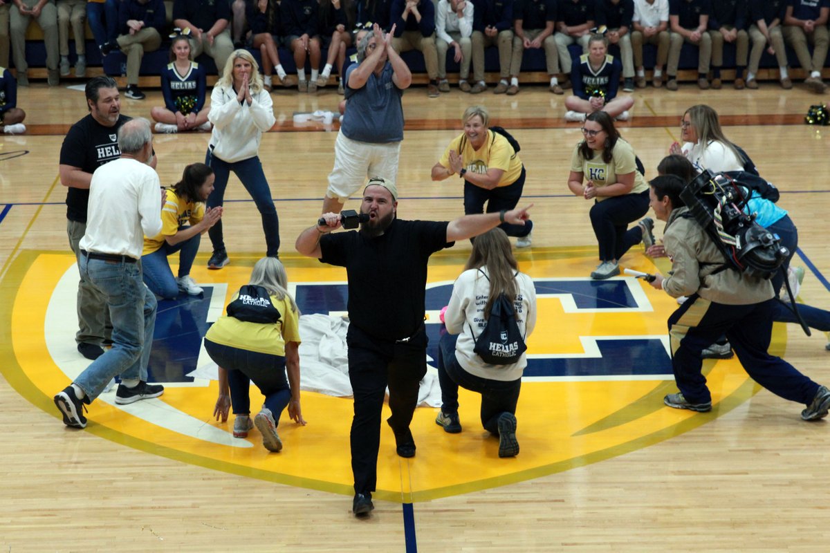 Helias Catholic High School tweet media