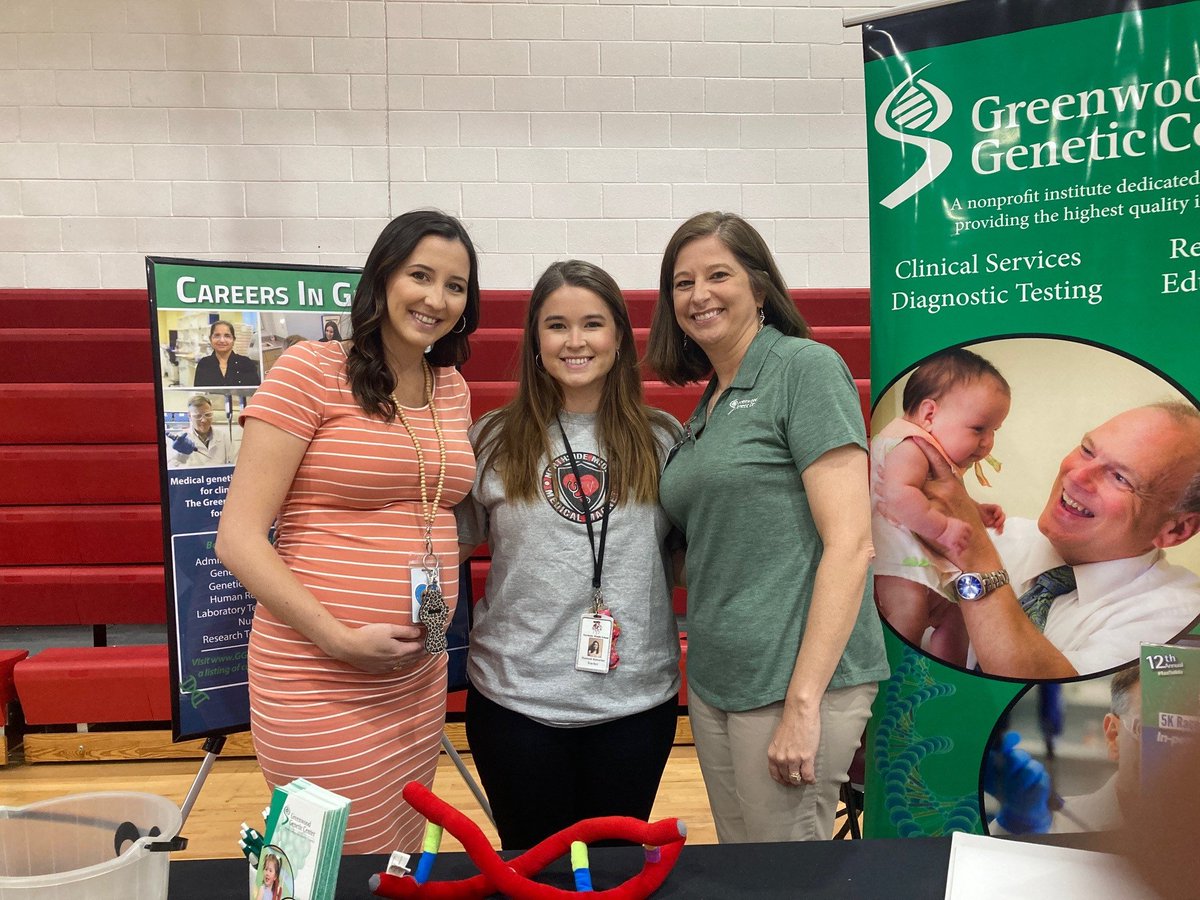 GreenwoodGenCtr's tweet photo. Great to catch up with two former GGC instructors, Hannah Balentine and Hannah Leopard who are now teaching science at Northside Middle School in Greenwood! Thanks for inviting us to the NMS Career Day! #STEM #GeneticsIsCool #STEMcareers @Gwd50Schools https://t.co/I8IxiAYgsz