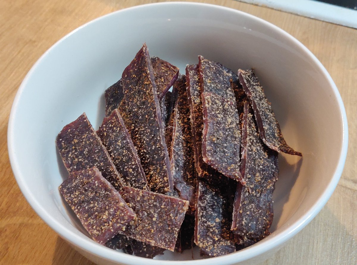 jerkyvore's tweet photo. Once it's done dehydrating, our beef jerky is sliced against the grain into easy-to-bite strips.

#beef #jerky #Jerkyvore #meateater #nosugar #carnivore #carnivorediet #keto #ketodiet #ketouk #beefjerky https://t.co/5kWlnTR2SJ