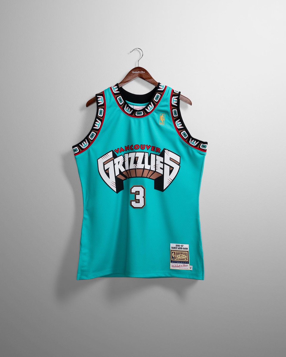 mitchell_ness's tweet photo. Mitchell & Ness FH22 @nba Authentics
Available online now.
#NBA #Authentics https://t.co/stoPzJGzEt