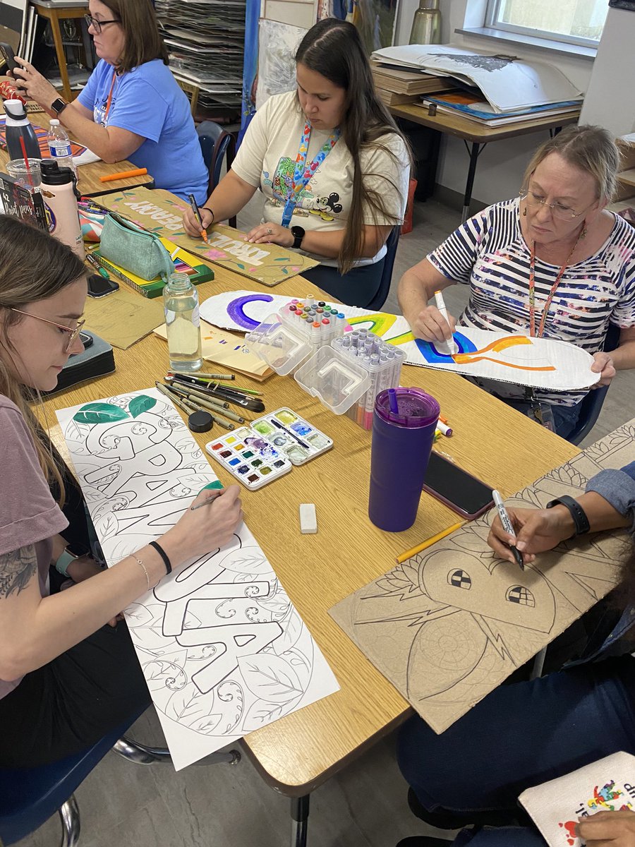 hooper_teacher's tweet photo. PLC time with @FBISDFineArts and @Fahmikhan @MrsLev_ASE_Art and I presenting a lesson on Urban Art: Skateboard Deck Design to elementary and middle school art teachers. Lots of design work in progress and sharing of ideas. https://t.co/2NJNsHMSS1