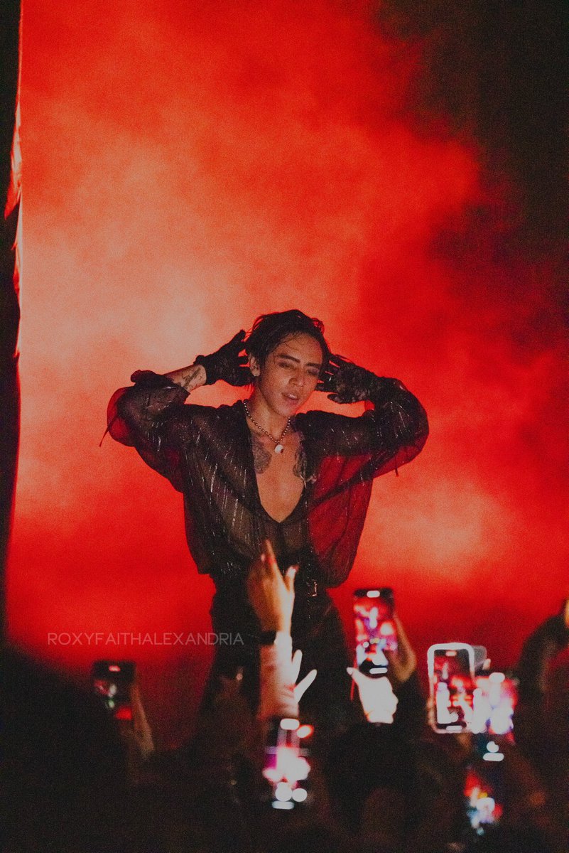 roxy_alexandria's tweet photo. Part 2 of photos from the #REGIMETOUR ! Thanks for all the kind words and sharing the photos! 🙏✨ #DPRIAN #regimetourboston #DPRRegimeTour #DPRLIVE https://t.co/0vOc4N2G1k