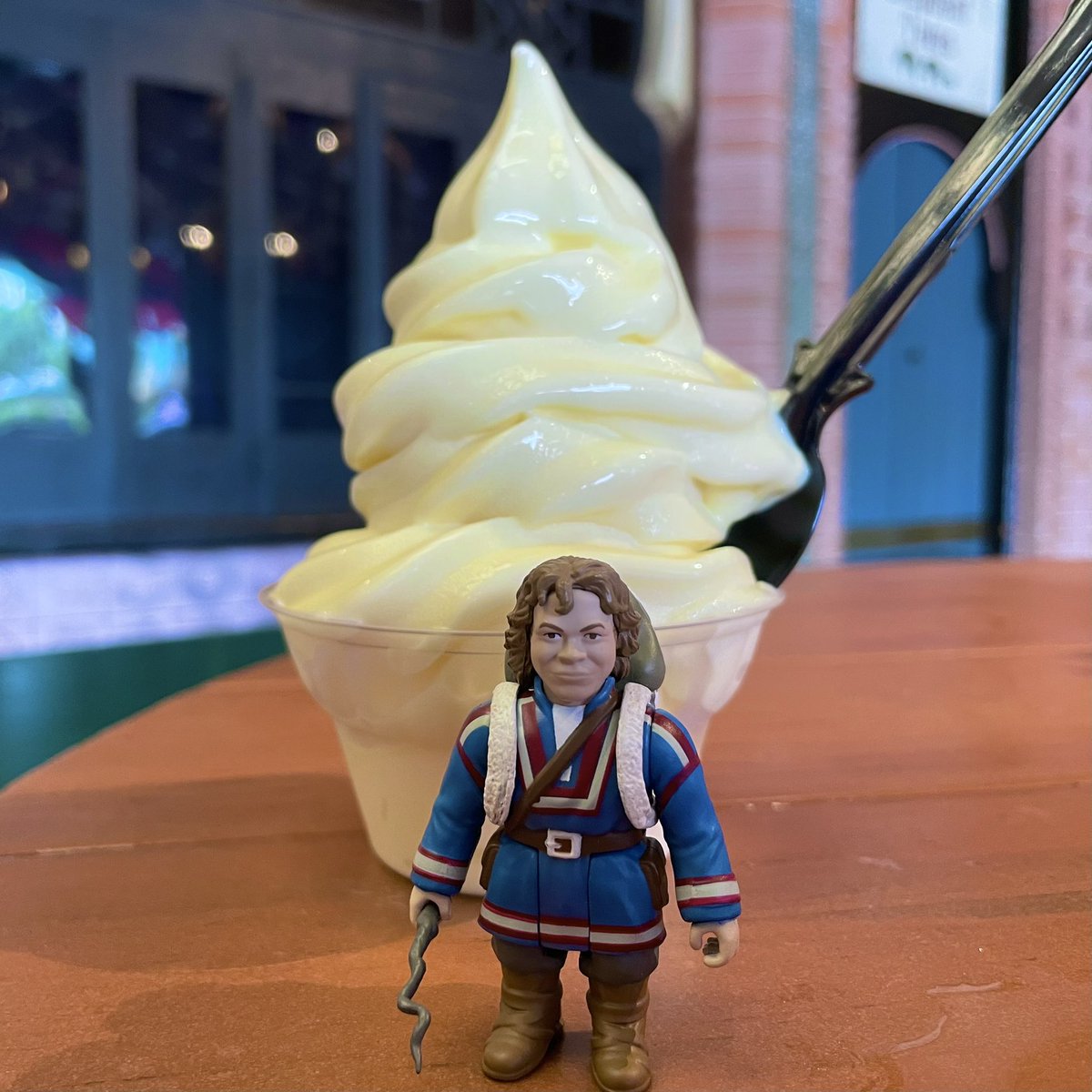 VeebsToys's tweet photo. Of course, this is the best part. #whereswillow #WaltDisneyWorld #DisneyWorld #super7 #reaction #fwoosh #thefwoosh #dolewhip https://t.co/kexWkgzsA9