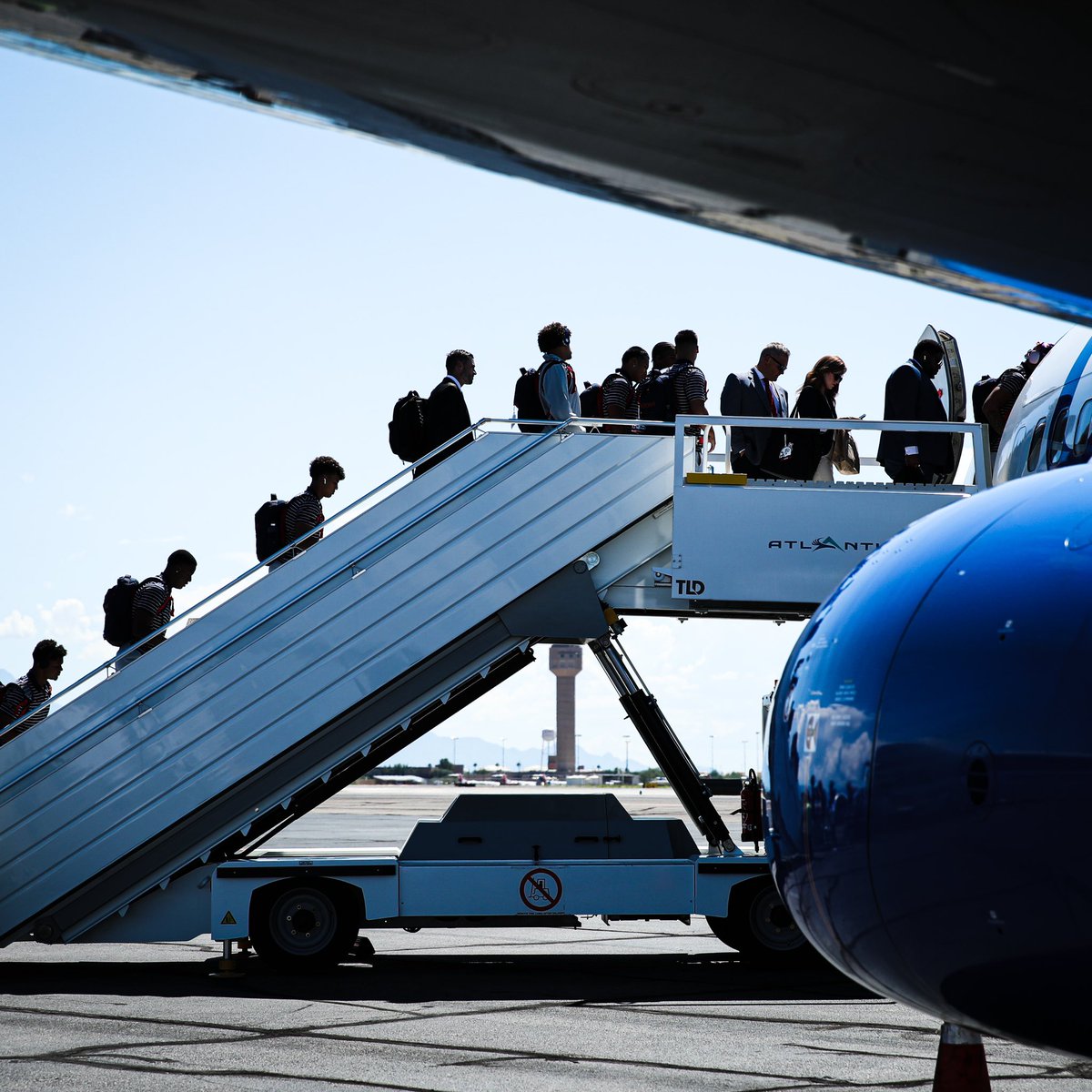 ArizonaFBall's tweet photo. Business Trip 💼
#ItsPersonal | #RiseWithUs https://t.co/5anUqQj5tE