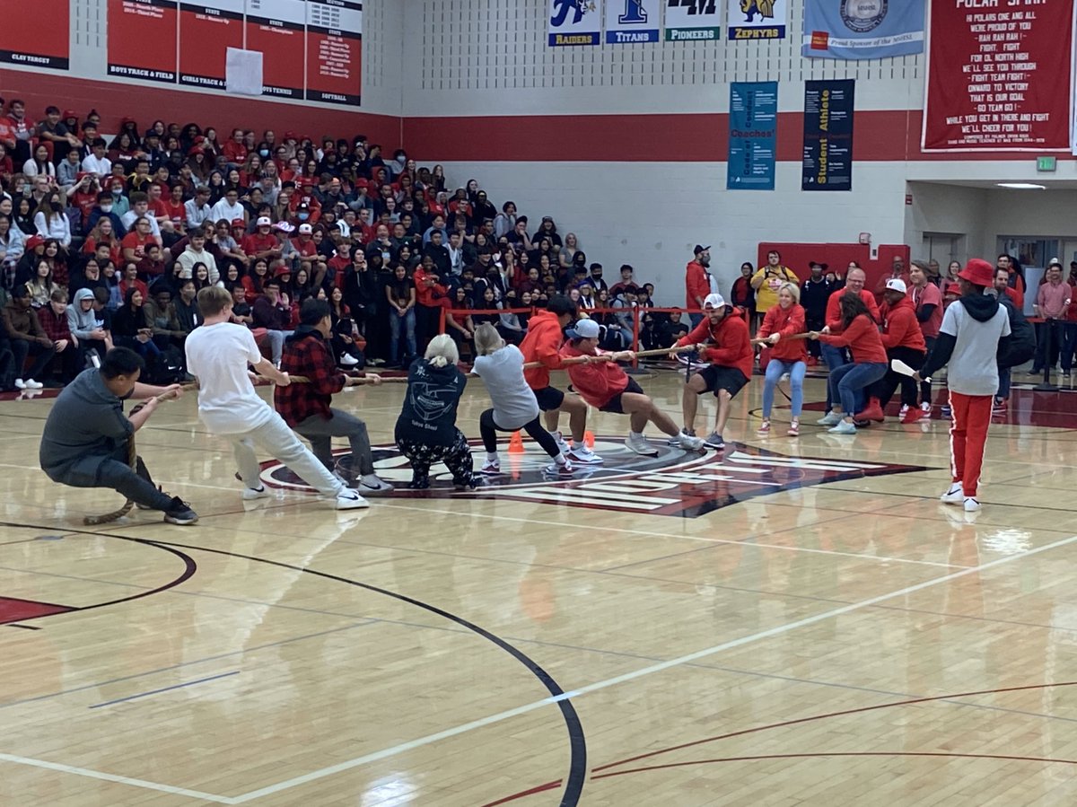 NorthActivities's tweet photo. 2022 Polar Homecoming Pep Fest! Go Polars! https://t.co/YCH3MxCCHq