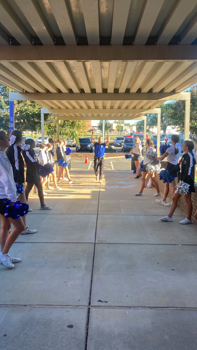 Parkwood Middle School tweet media