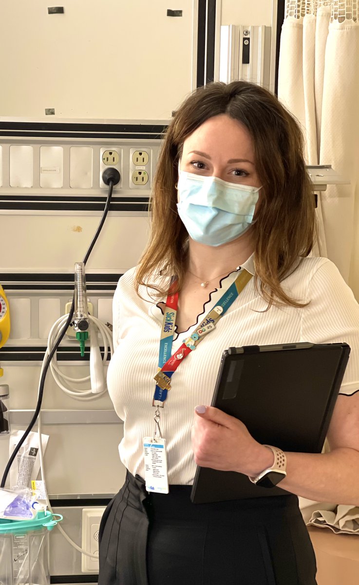 SickKidsNews's tweet photo. It’s #WorldPharmacistsDay on Sunday, and we’re recognizing our @SickKidsRx &amp; outpatient pharmacists who provide exceptional patient care, and go above and beyond to ensure safe and effective medication use. Give a dose of appreciation to your pharmacist! https://t.co/8k1HfdFigv