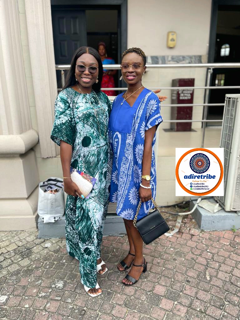 AdireTribe's tweet photo. These adire outfits are giving  rich vibes😀😀😀
Holla at us fir your adire fabrics abd bespoke pieces

#AdireFashion #AdireTribe #bespokefashion #readytowearadire #designerfabrics https://t.co/ujbUVGaEB1