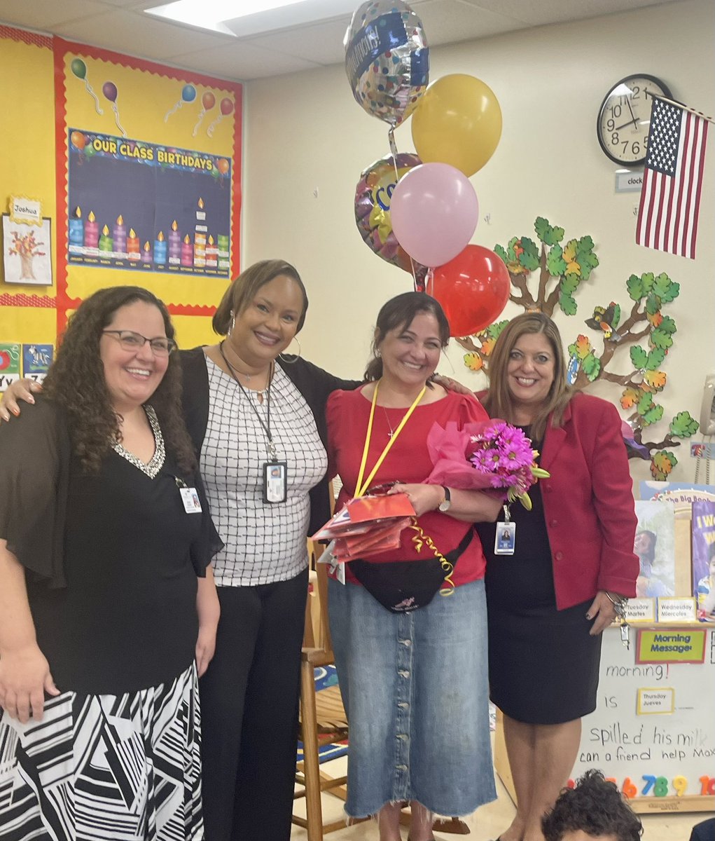 We are SO proud of our head start teacher, Ms. Tawadros! She was awarded the Florida Head Start Association Teacher of the Year Award! 👏🏻🐊💙💛 <a href="/MullerMagnet/">Muller Elem. Magnet</a> <a href="/SDHCMagnet/">HCPS Magnet Schools and Programs</a> <a href="/HillsboroughSch/">Hillsborough Schools</a>