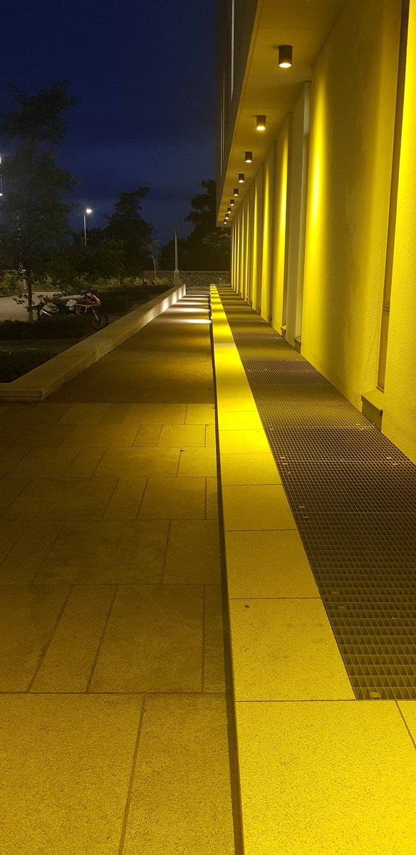 Hand In Hand 🎗 tweet media