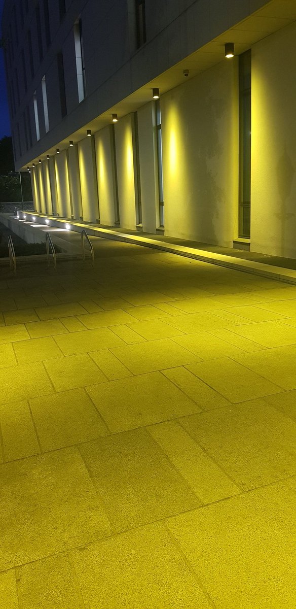 Hand In Hand 🎗 tweet media