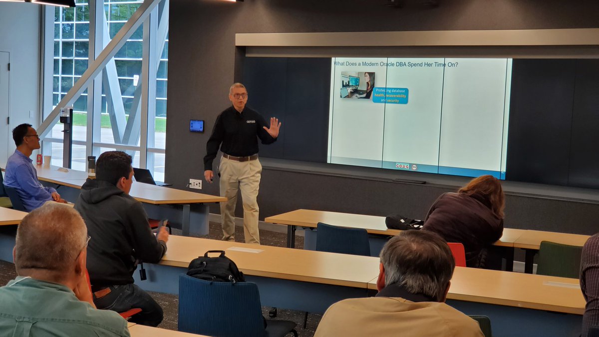 At our MOUG/COUG conference, @JimTheWhyGuy on:

Data Engineer or ML

@oracleugs @oracleace @ViscosityNA @cougorg #oracle #DataEngineer #ML #oracleindustrylab