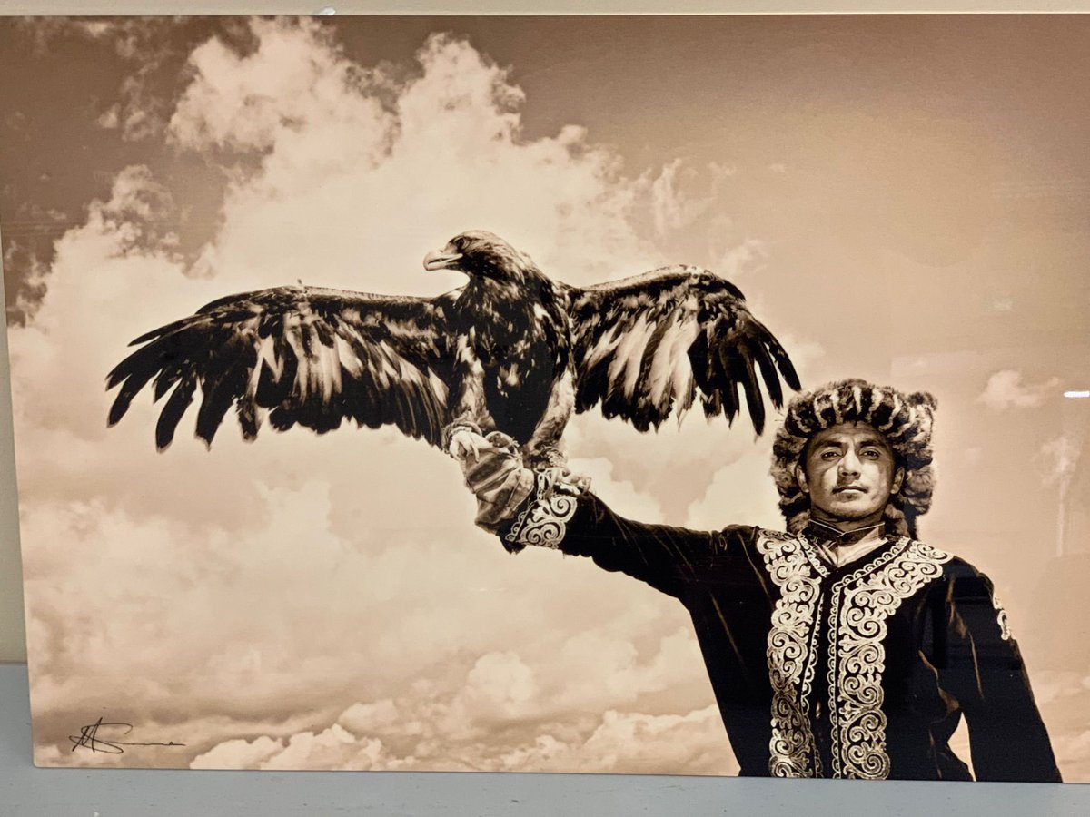 Auction tonight at 7 at 209 Yale Avenue West! In the list— this Manny Sousa photograph! Full list on TMUC.ca NEWS!