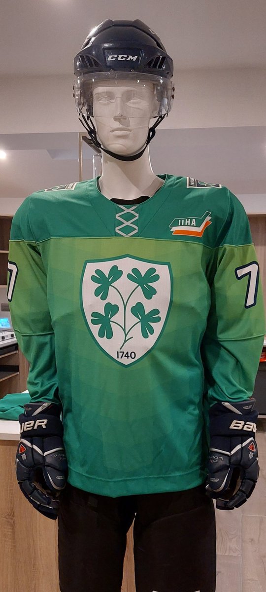 IIHA's tweet photo. Team Ireland player 'Wilbur' is all set for tomorrow's #BeActive Festival at @SportIreCampus. 

Drop by Zone 1 - National Indoor Training Centre to say hello, get a selfie, and get the low down on Ice Hockey in Ireland. #EuropeanWeekOfSport 
@sportireland @iresport @TeamIreland https://t.co/EwSai32XUE
