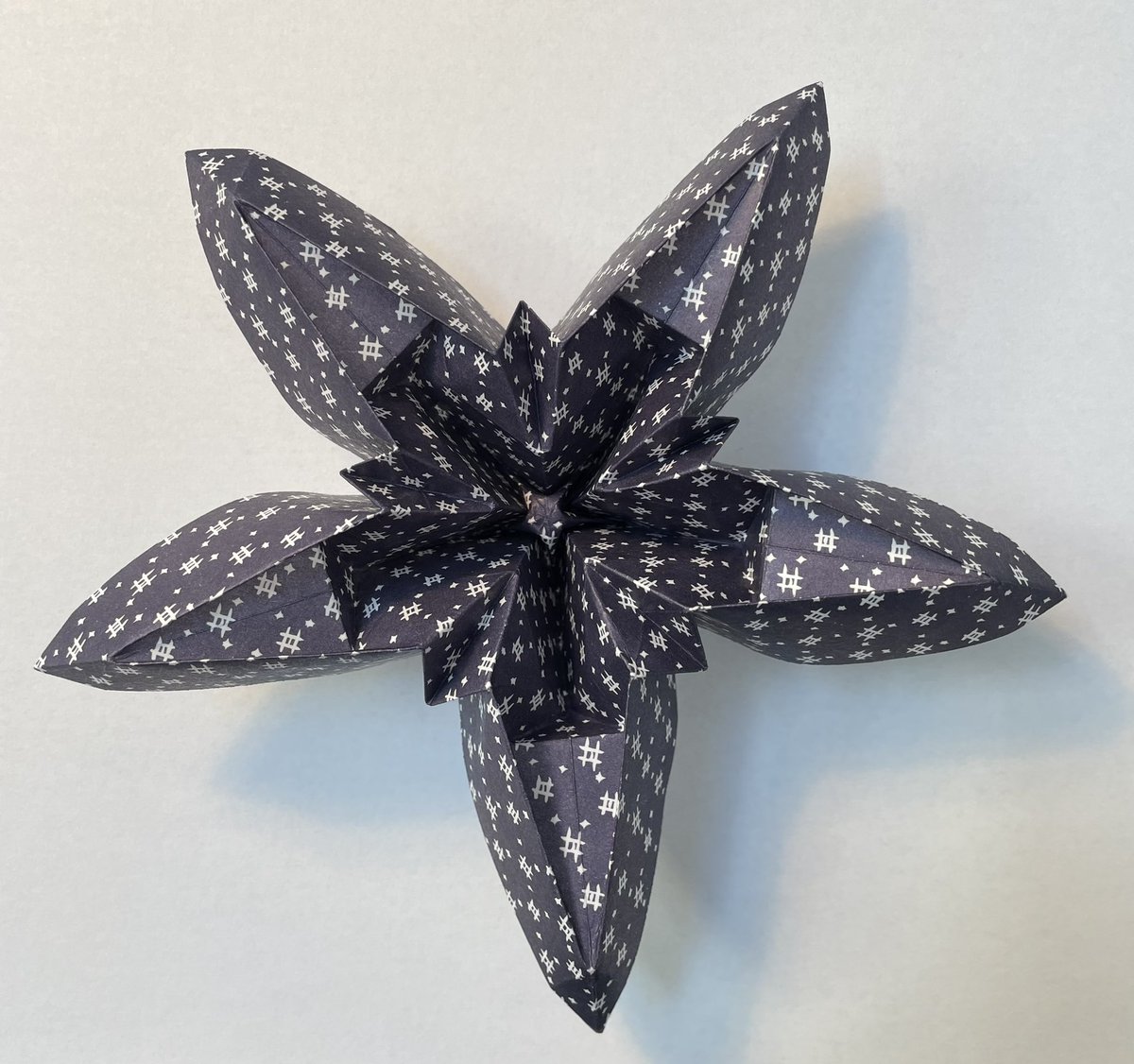 Remrose by José Meeusen, folded by me. #origami #owm3