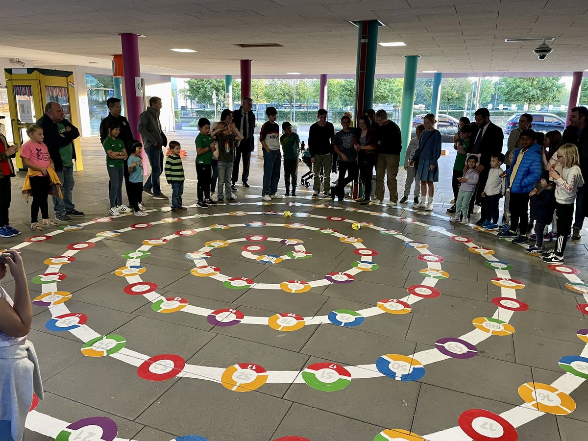 KerynDowling's tweet image. First family math games night @ISLuxembourg #isluxlowerschool in a few years! Huge success. Congrats to @mathsmakesense #mathmindsets