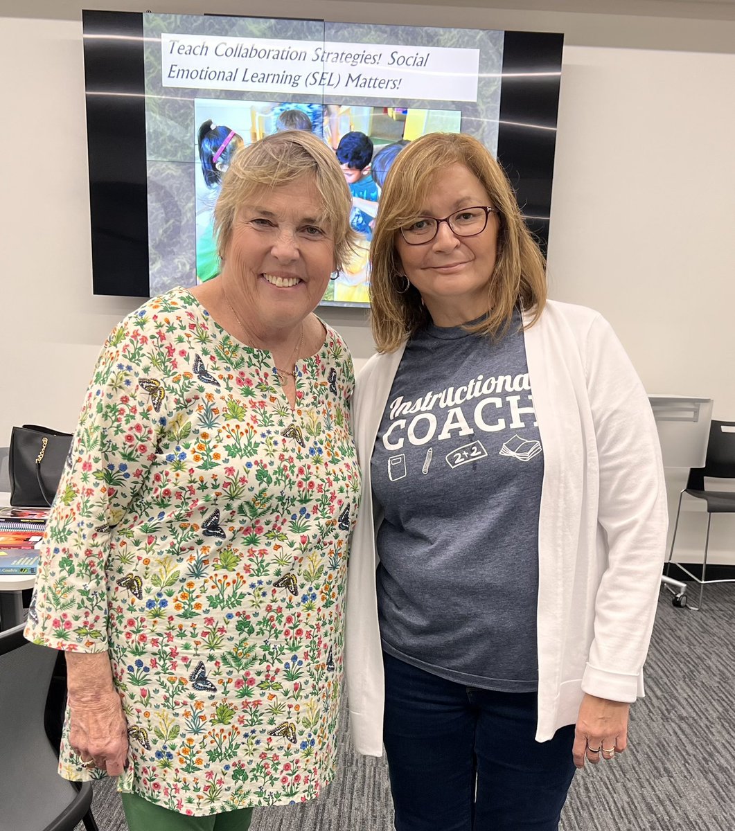 Spent a whole day learning from the best, my reading comprehension idol, @Stephharvey49  Thank you for sharing your knowledge with us. I can’t wait to see you again in 2023. Thanks to  @cucklert for making it happened. @LewisvilleES @ValdesNativ @LWFerguson