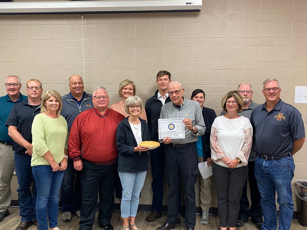 Rob Sand tweet media