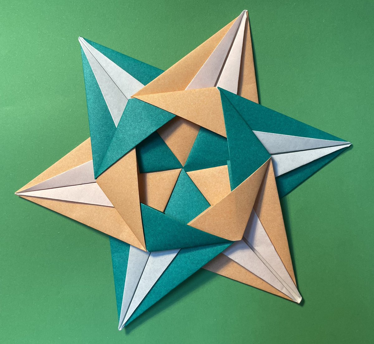 Rhonda Star Variation by Maria Sinayskaya, folded by me. #origami #owm3
