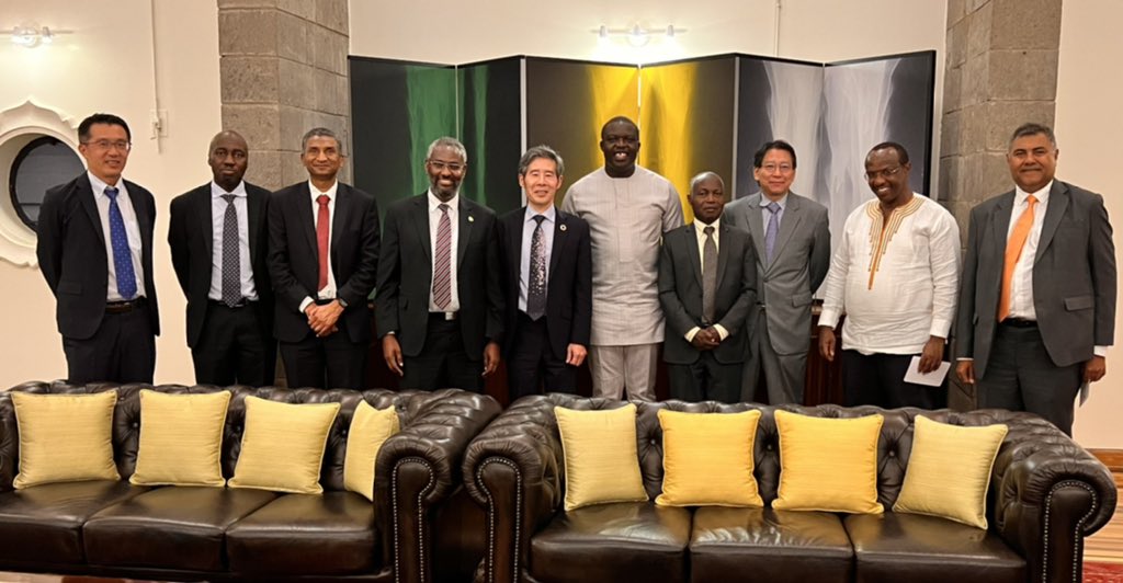DavidOsiany's tweet photo. An intellectually engaging dinner hosted by H.E. Amb. Okinawa (Japan), as we discussed on how Kenyan private sector can involve SMEs &amp; startups for future dev’t. With Prof. Takahashi, @vcuonbi, @DavidNdii, VC of @StrathU, Chair of @KAM_Kenya and Country Lead of @jica_direct 🇰🇪. https://t.co/wVmaj2lCMl