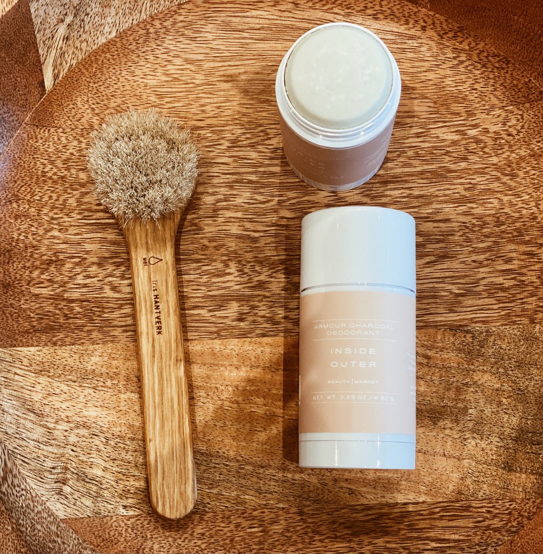 Have you tried our Armour Charcoal &amp; Lemongrass deodorant? 

It could be the shield that your armpits need. Creamy, clean, and dreamy. 

#insideouterbeauty #wherebeautyrunsdeep #beautyrunsdeep