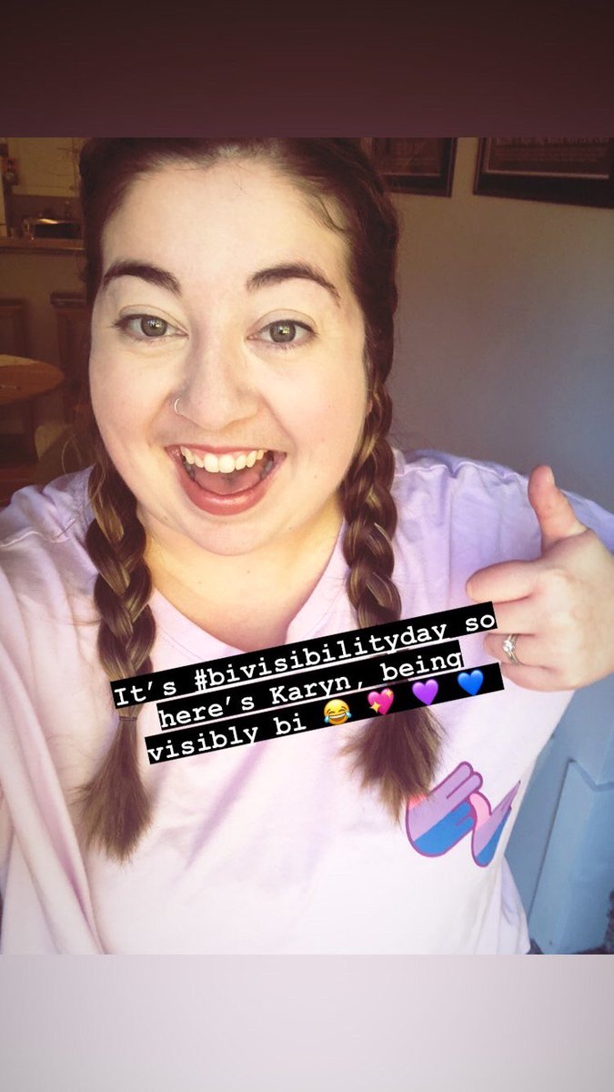 chicklitpod's tweet photo. #BiVisibilityDay 💖 💜 💙 https://t.co/MLbnYXKwDw
