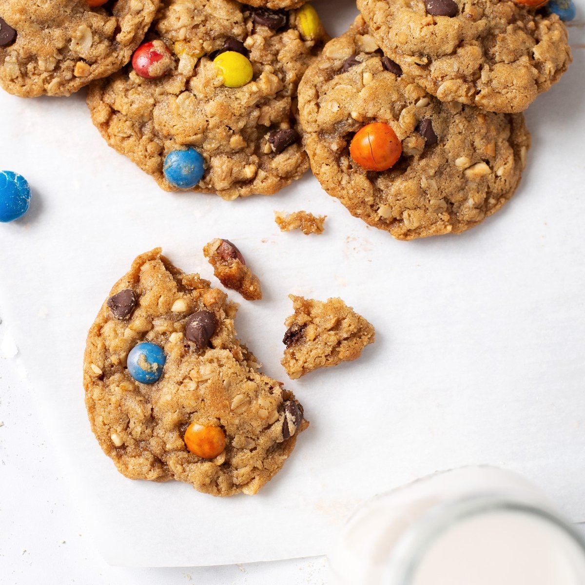 meliscookies's tweet photo. Looking to sweeten up your weekend? Bake a batch of Meli's! Our gluten-free cookie mixes come together in less than 10 minutes. Just add a few extra ingredients, pop them in the oven, and enjoy! https://t.co/J6WMMLmeAk