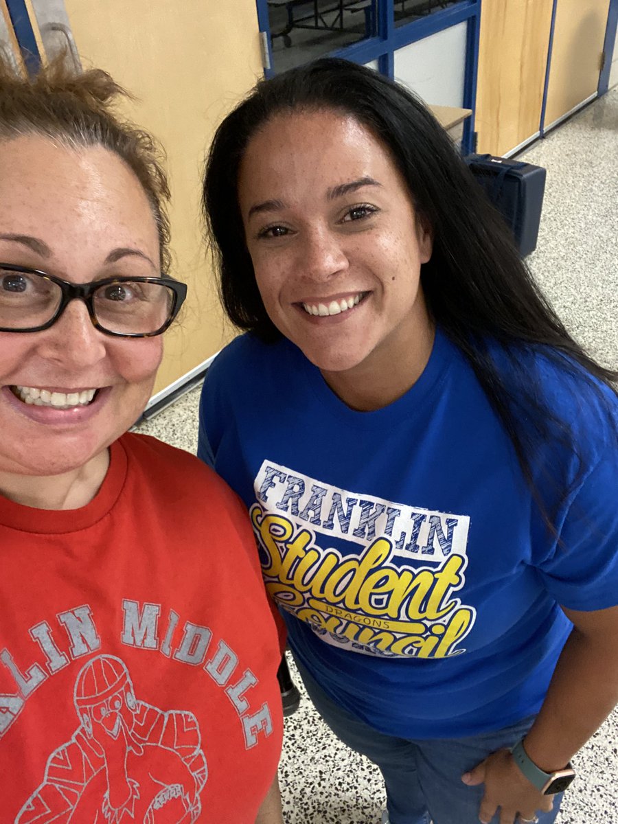 FMS_BCPS's tweet photo. Our first Franklin Friday was a success! Students and staff showed their Franklin Pride! #PrideInOurHome @SchifferB @cgee_theAP @Fschrader1 @FMSDragonsPTA @ms_madigan https://t.co/UozHThoe9H