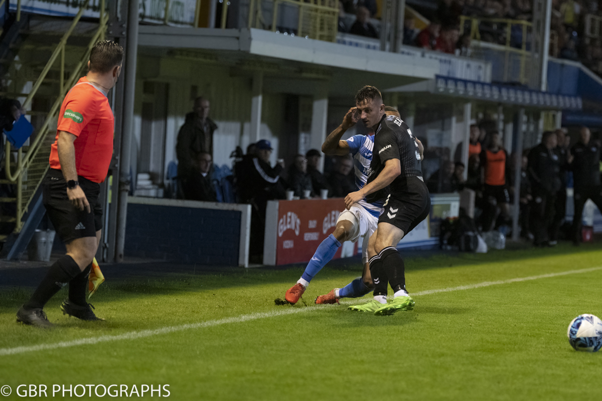 GBRPhotos's tweet photo. Just what did @JaiQuitongo do wrong here? @Morton_FC @imried7 #roughjustice #specavers Ref was one of the worst for both teams. https://t.co/b103ZsFaq2