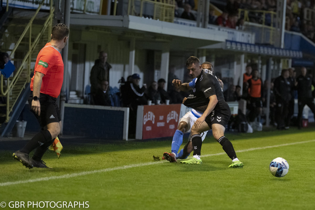 GBRPhotos's tweet photo. Just what did @JaiQuitongo do wrong here? @Morton_FC @imried7 #roughjustice #specavers Ref was one of the worst for both teams. https://t.co/b103ZsFaq2
