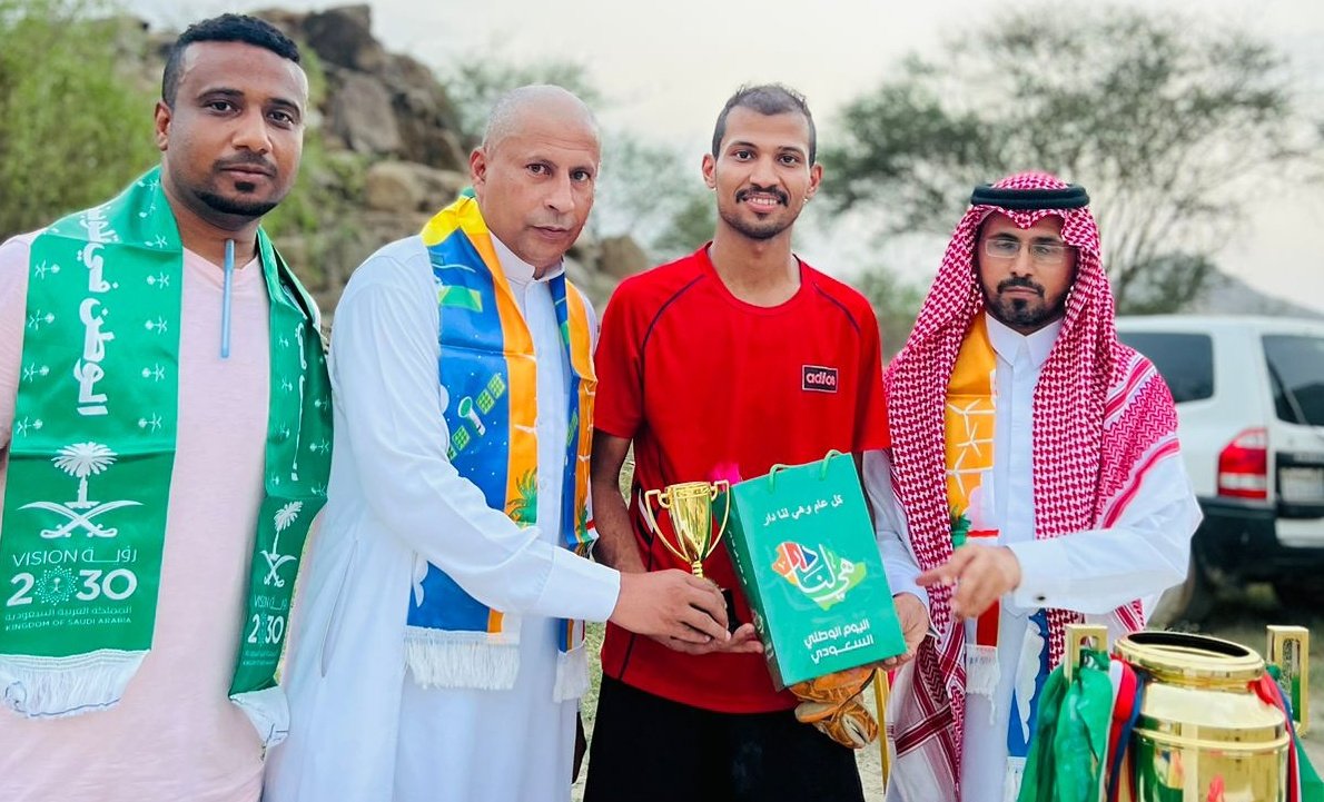 jaztanmya's tweet photo. #صور |

جانب من تكريم المشاركين والفائزين..

#اليوم_الوطني_السعودي_92 
#هي_لنا_دار https://t.co/kx3Heh9t60