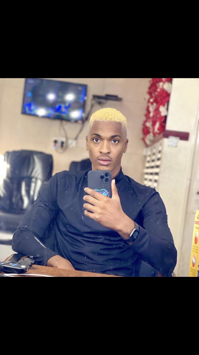AkoredeAdebuko2's tweet photo. @BBNaija 50 likes for groovymono🚀🚀    #GroovyMono𓃵 https://t.co/NpiEUFlGQS