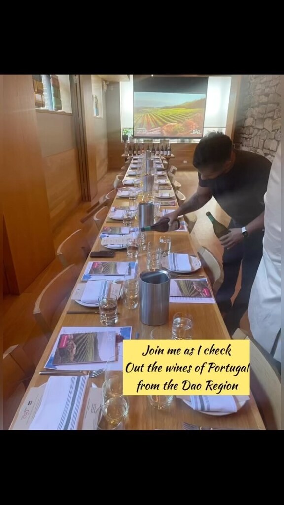 Took part in a lovely lunch with Dao Wines from Portugal. Wines of Portugal US Ambassador Eugenio Jardim will lead the discussion about the region as we enjoyed Dao Wines paired with a delicious menu from Avec West Loop.

@daowines <a href="/plsthepalate/">Please The Palate</a> @avecchi… instagr.am/reel/Ci3MZ3agr…