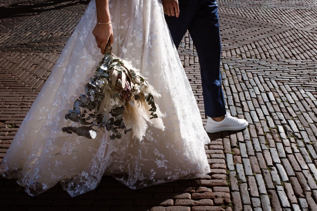 TNXaLOT's tweet photo. Na (exact) 20 jaar verkering, waarvan bijna 7 jaar verloofd, sinds dinsdag eindelijk Charlotte Timmerman 👰🏻‍♀️💍♥️ @alphatwins #mrandmrstimmerman #20092002_20092022 https://t.co/ONjWvS1ONI