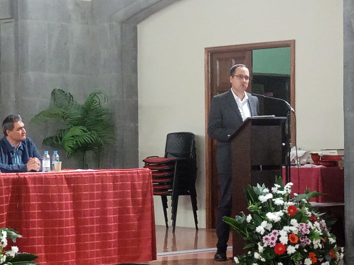 IsticGC's tweet image. D. Oscar Méndez Castellano pronunciando la lección inaugural en el Istic
