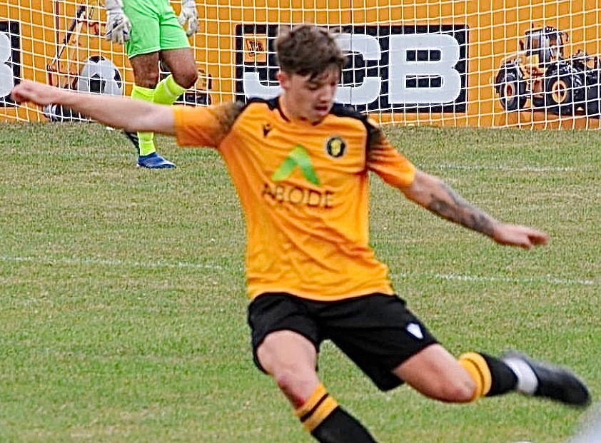 beeston_sports's tweet photo. Also in the Isuzu FA Vase @SamPaddock17 @kasazam10 @RocesterFC1876 fresh from their victory in midweek travel to @AshbyIvanhoe_FC https://t.co/ip8hVr0OAX