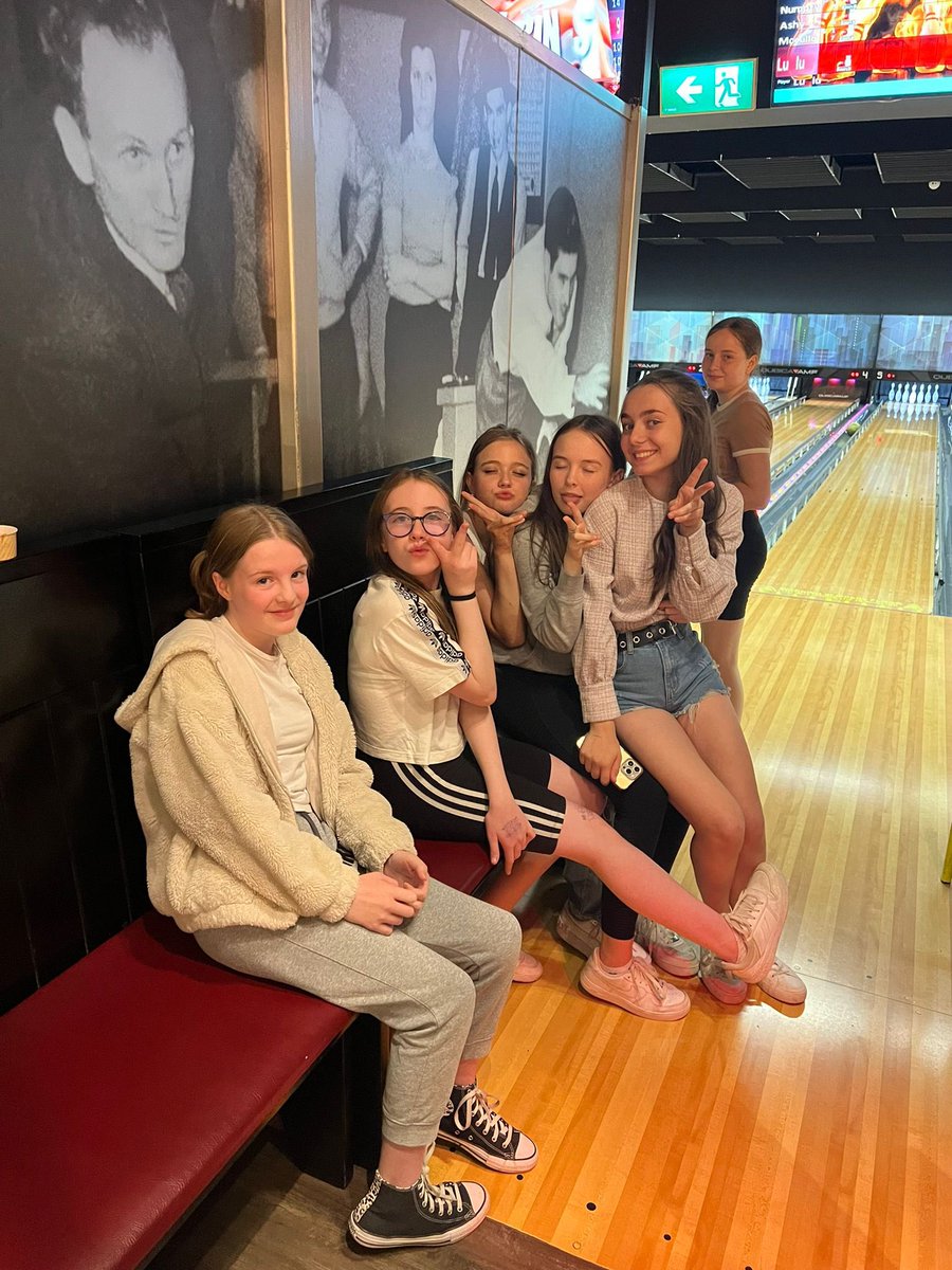 Some of our Youth Club Training for Life programmes out on a well deserved team building night! #relationship #youthwork #craic #conversations <a href="/shannon_magee/">Shannon Magee</a>