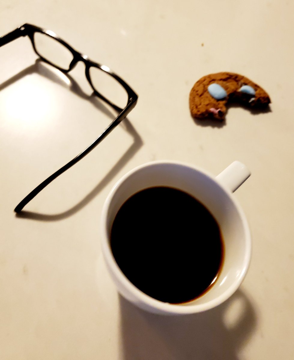 JoeDiPaolaRH's tweet photo. Don't forget to get your smile cookie at Tims today! 😋🍪

I am happy to announce that all smile cookie proceeds go to help our food bank @foodbakyr 

Our family has been actively supporting them for many years.

Get yours today! 😀🍪

#SmileCookie #giveback #RichmondHill https://t.co/dac31nPtNf