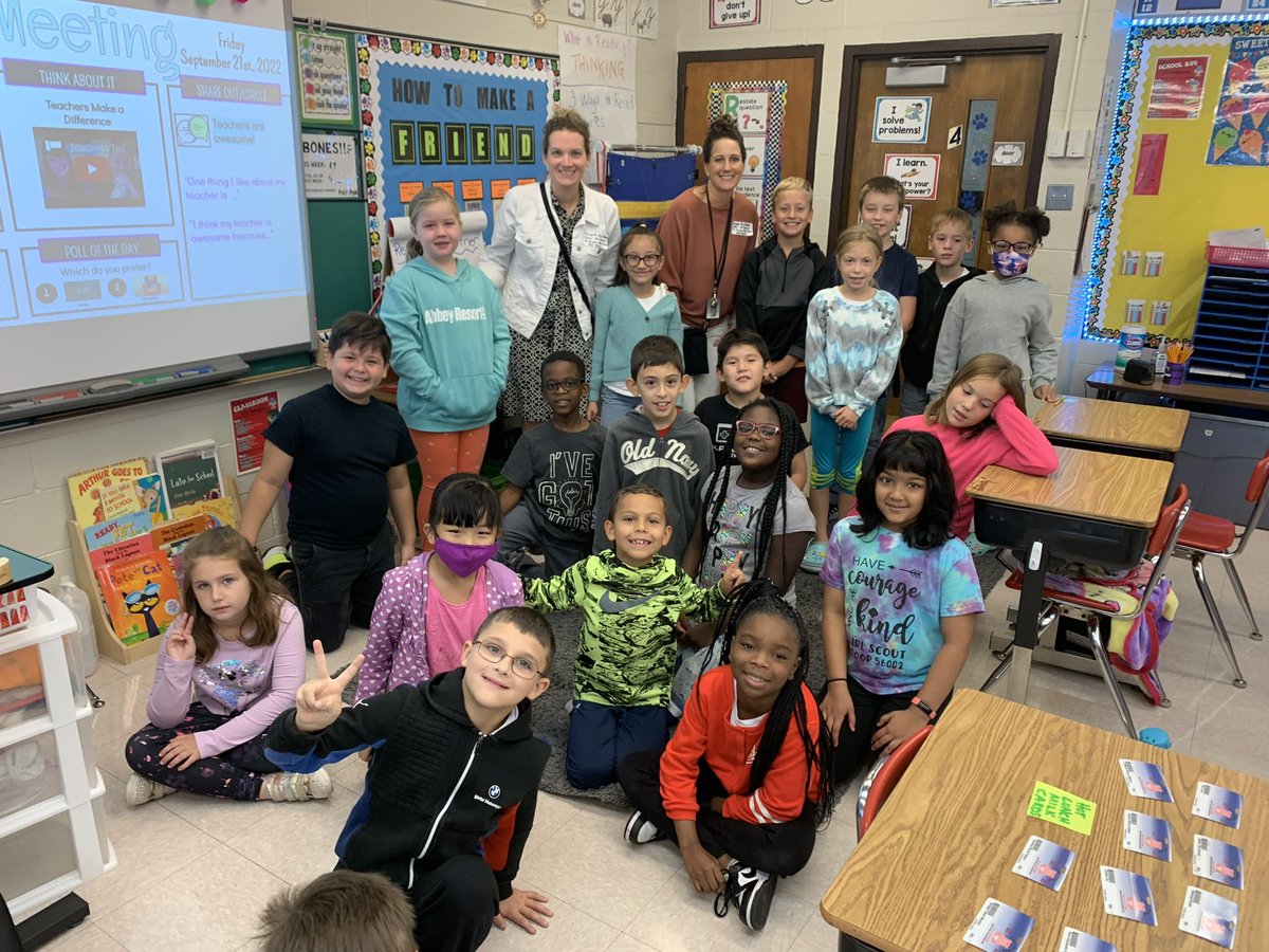D61Becker's tweet photo. Thank you for the Bone reward, Dr. Dwyer and Mrs. Cross! It was wonderful to share the morning together! @D61Lace https://t.co/7LxueAzjnt
