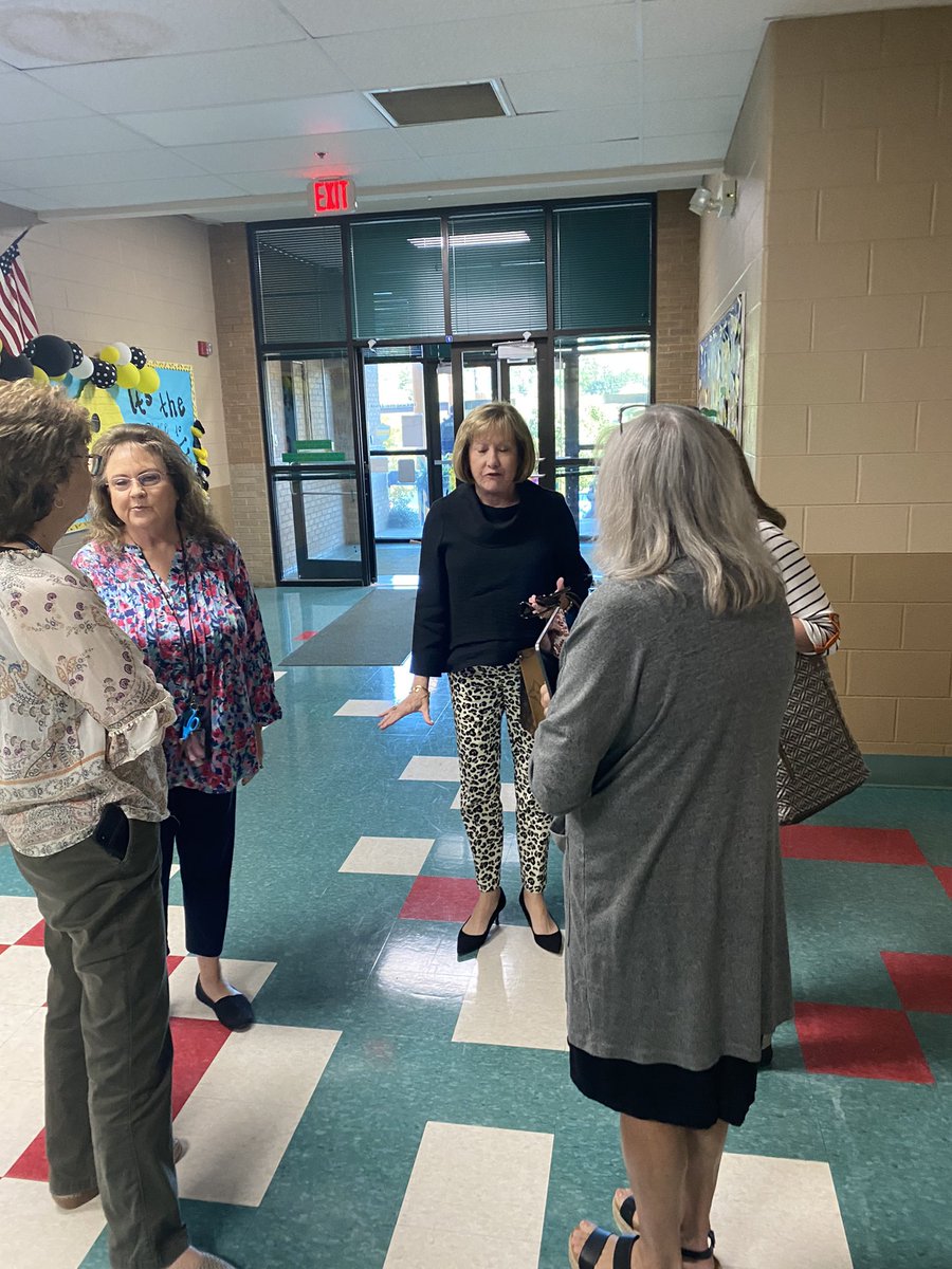 Michele Murray tweet media