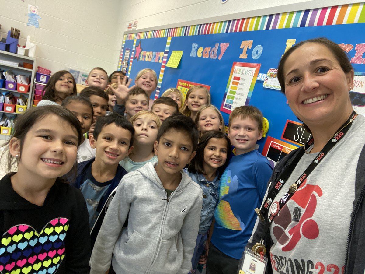Such a sweet and amazing class!!! We Belong!!! <a href="/barrington220/">Barrington 220</a> <a href="/CountrysideD220/">Countryside Elementary</a> <a href="/Hunt_EdLeader/">Dr. Robert Hunt</a> #WeBelong220